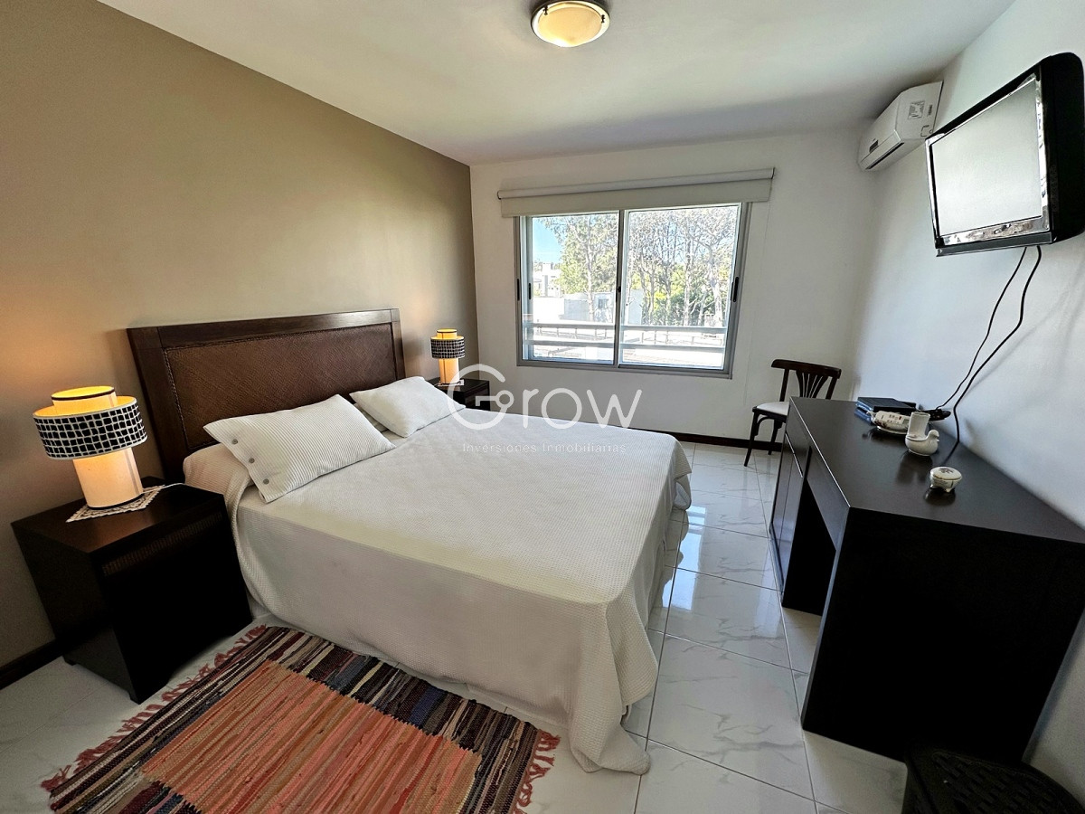 Apartamento ID.966 - PLaya Mansa frente al mar edificio Tauro