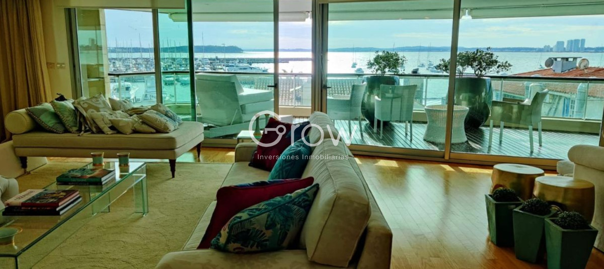 Apartamento ID.2119 - Espectacular Departamento en el Puerto de Punta del Este
