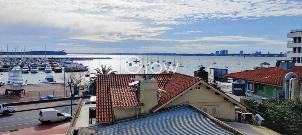 Apartamento ID.2119 - Espectacular Departamento en el Puerto de Punta del Este