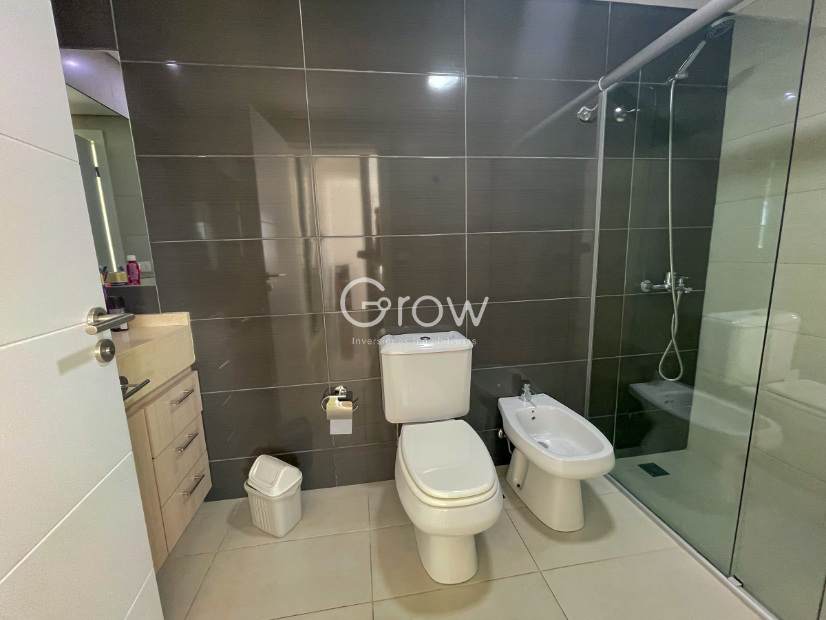 Apartamento ID.528 - Piso alto en torre premium en Playa Brava