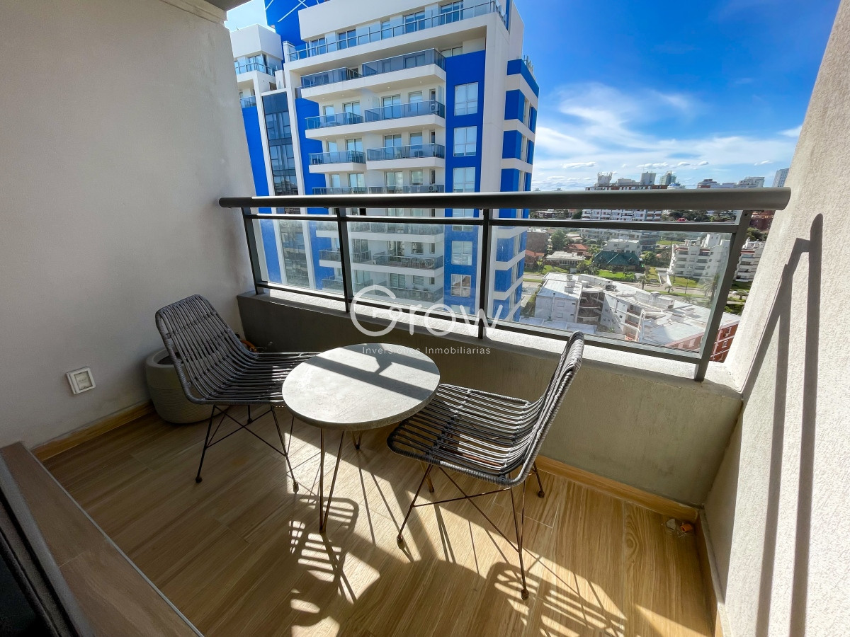 Apartamento ID.1735 - Apartamento a estrenar en piso alto, Playa Brava!