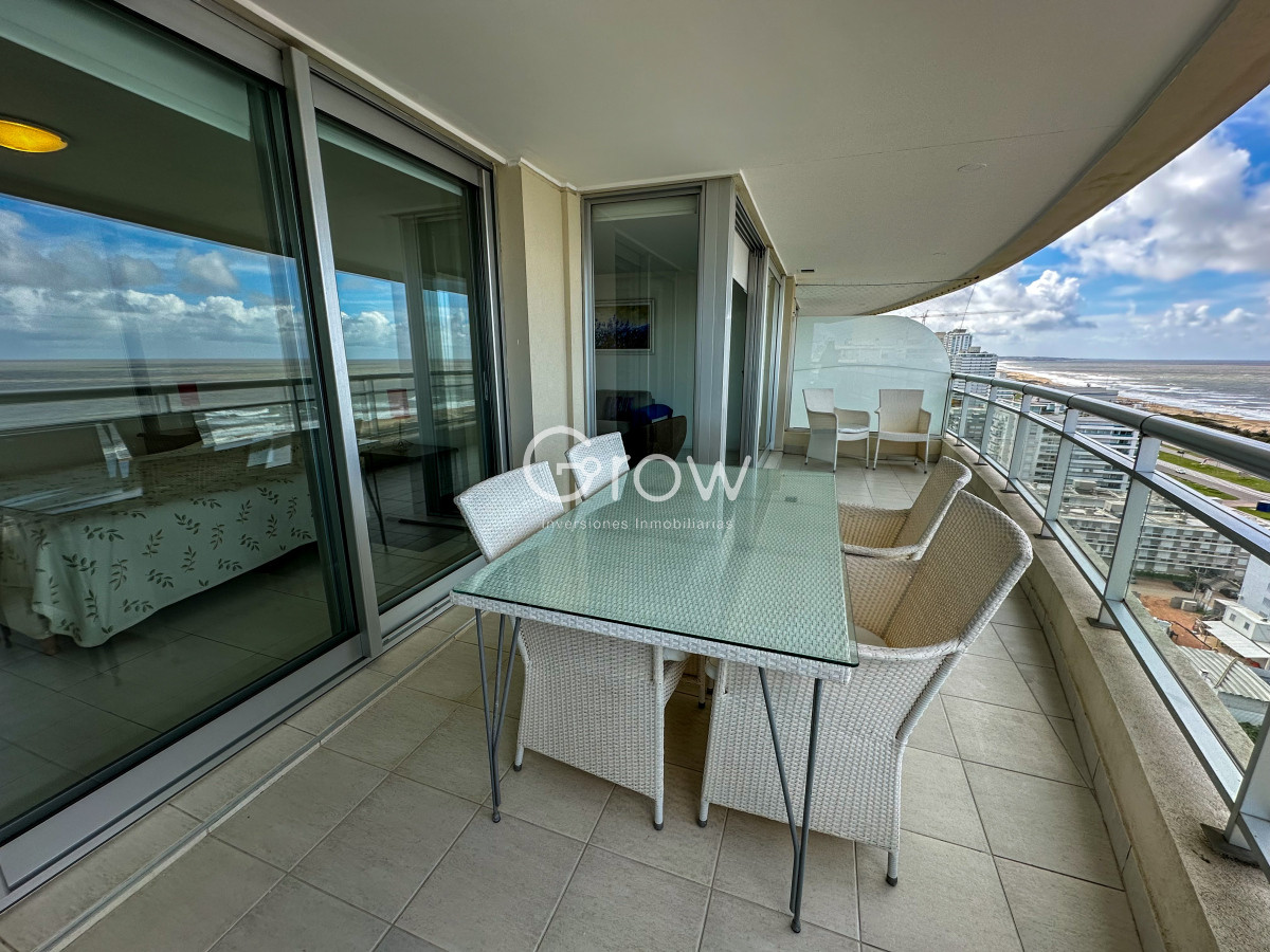 Apartamento ID.3114 - Amplitud y vistas al mar, lo que buscas en un departamento para dis