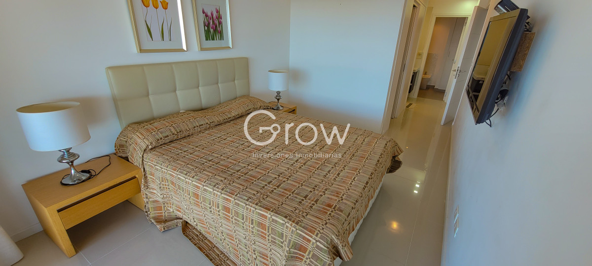 Apartamento ID.2651 - Piso alto frente al mar!