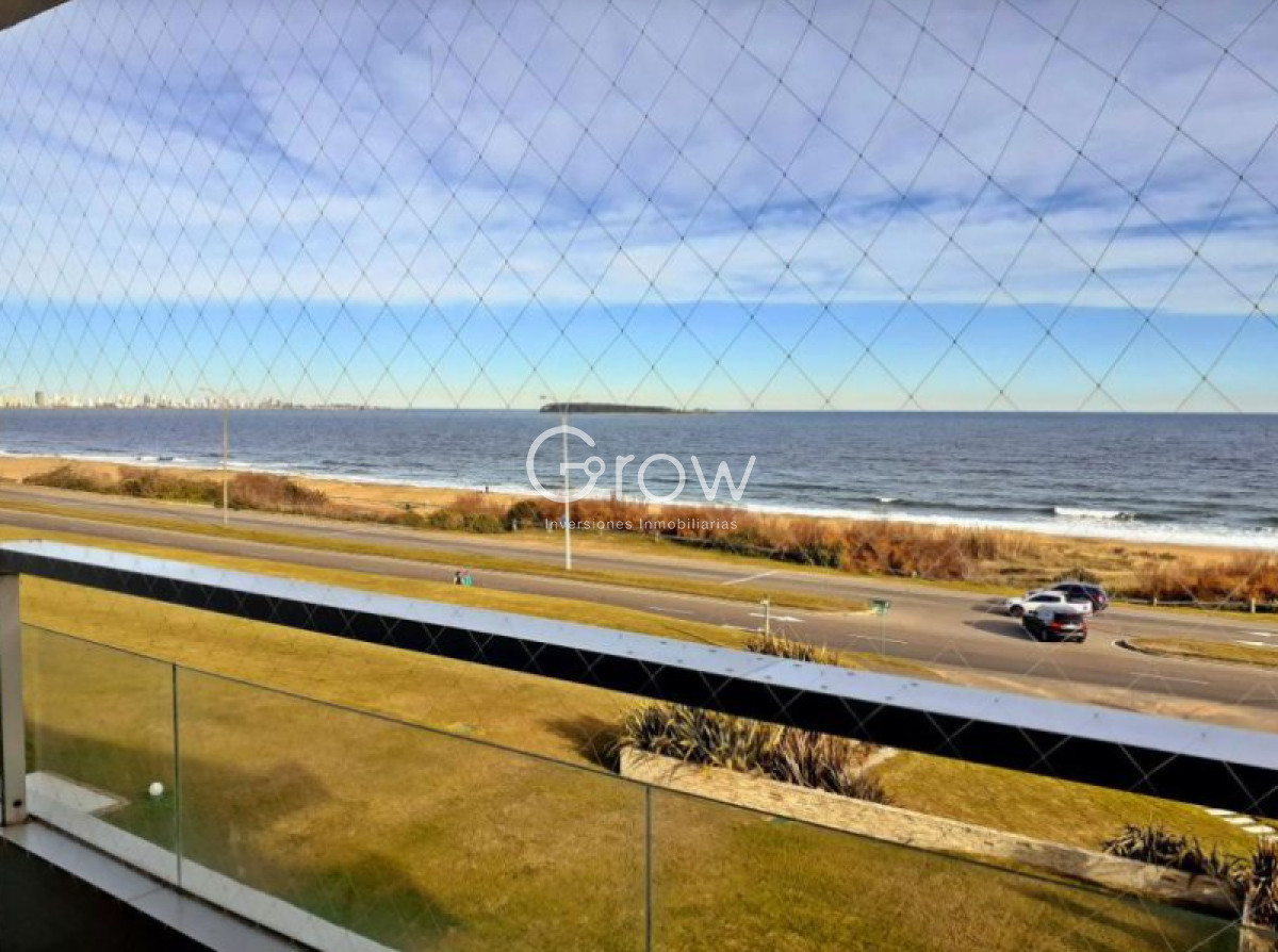 Apartamento ID.2408 - Frente al mar!