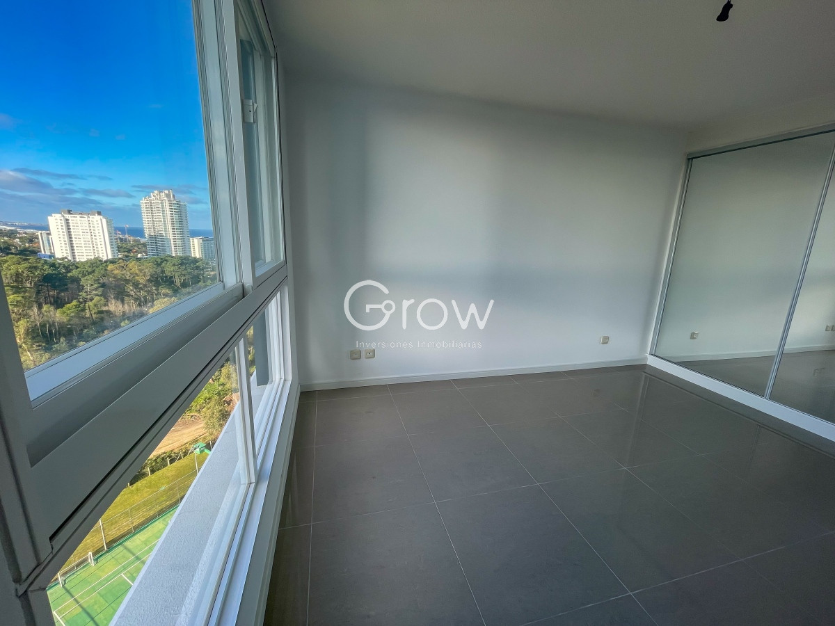 Apartamento ID.1833 - Piso alto en exclusiva Torre de Punta del Este.