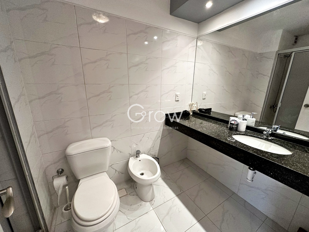 Apartamento ID.966 - PLaya Mansa frente al mar edificio Tauro