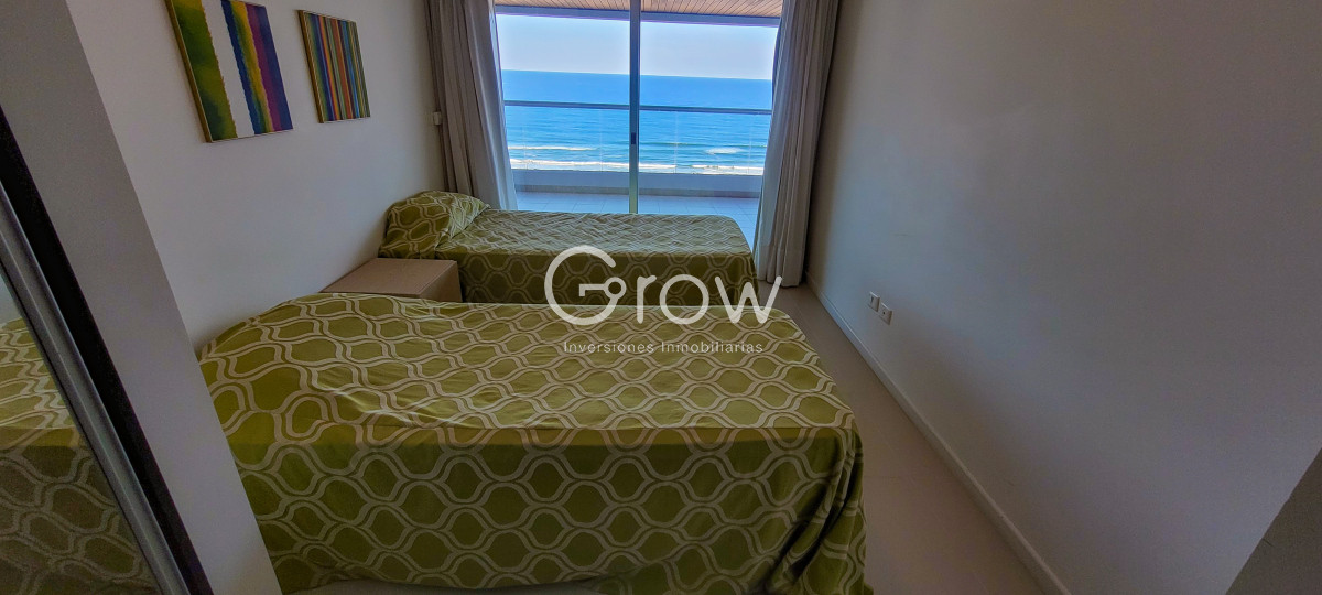 Apartamento ID.2651 - Piso alto frente al mar!