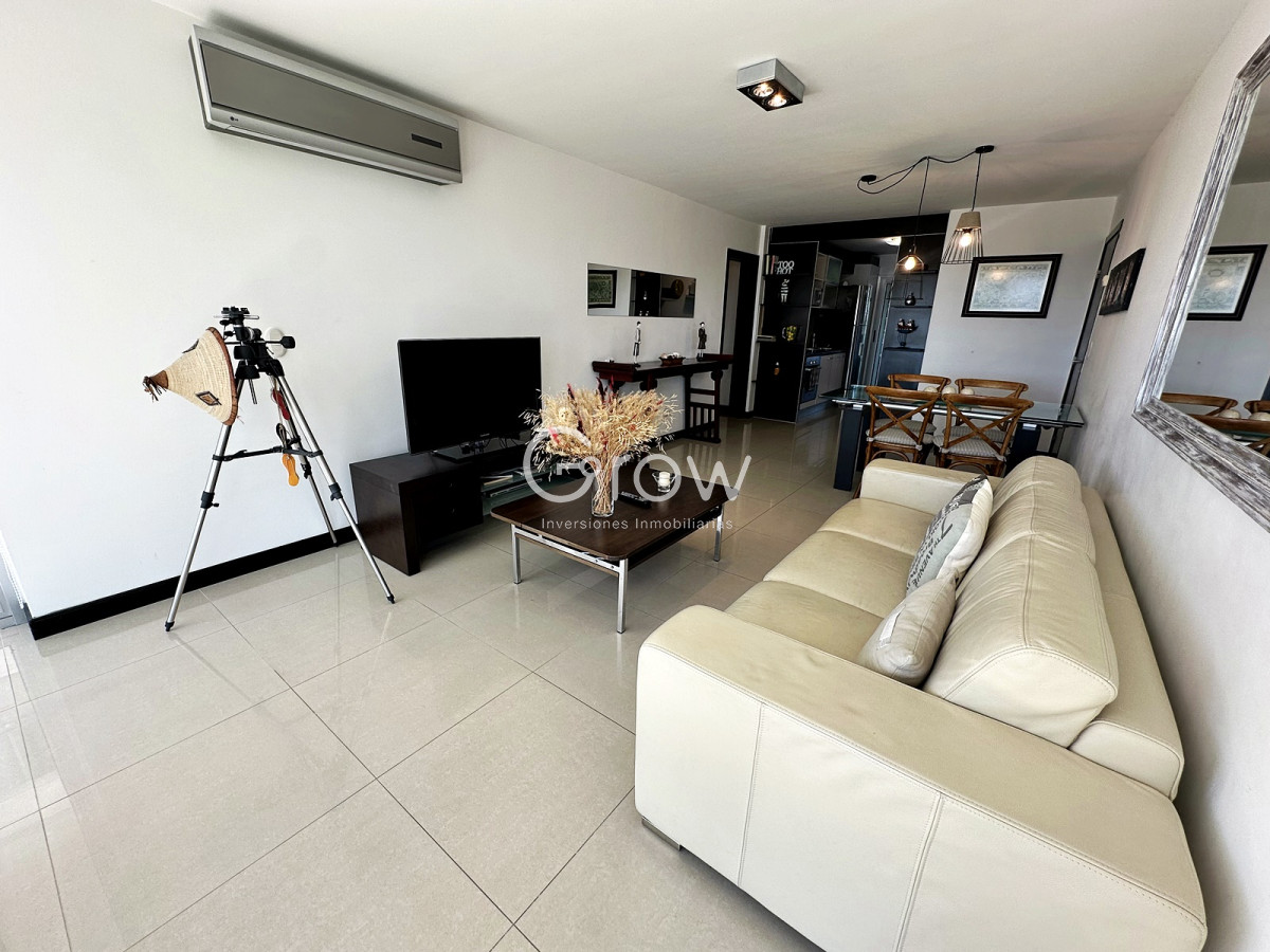Apartamento ID.3271 - Gala Tower. Pda 4, exclusivo departamento a solo pasos del Mar en Playa Mansa.