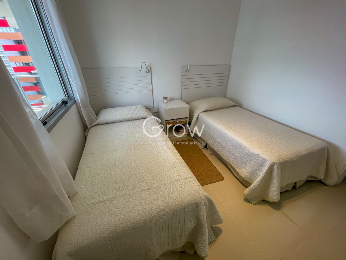Apartamento ID.2233 - Hermoso apartamento en alquiler de verano, a pasos de Playa Brava