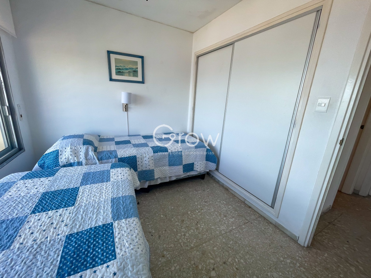 Apartamento ID.2042 - Piso alto en Península con vista a Playa Brava y Mansa!