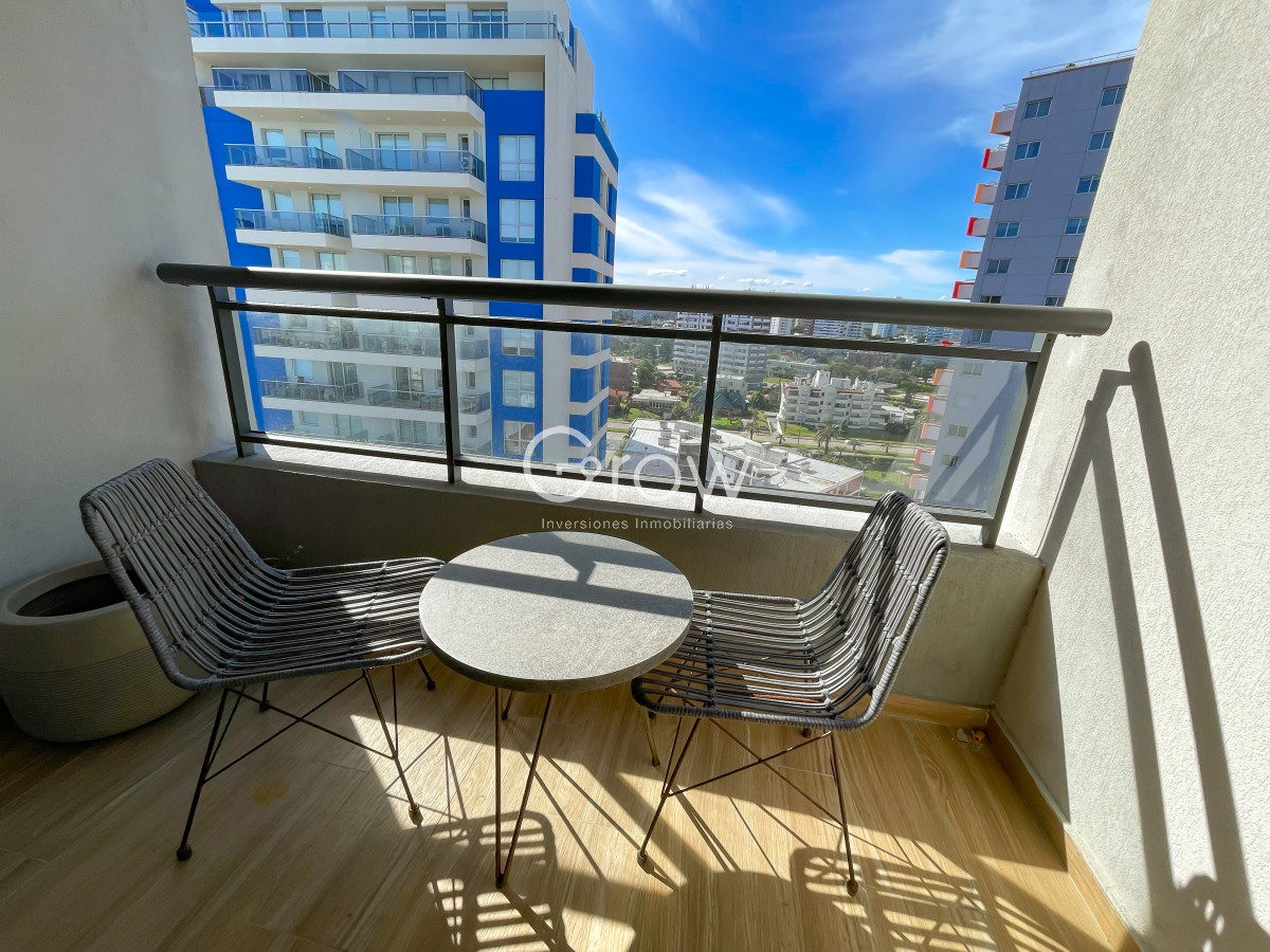 Apartamento ID.1735 - Apartamento a estrenar en piso alto, Playa Brava!