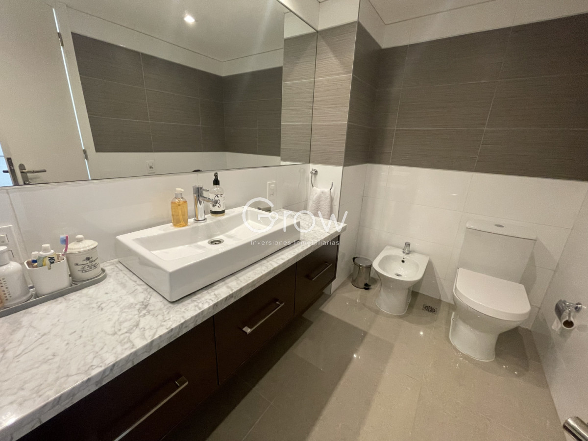 Apartamento ID.3423 - Exclusivo departamento a pasos de Playa Brava en alquiler de verano!