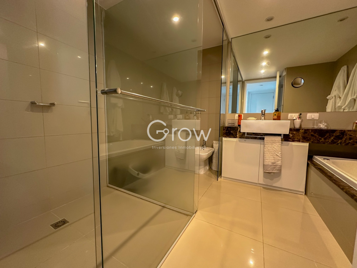 Apartamento ID.1664 - TIBURON III - categoría frente al mar 
