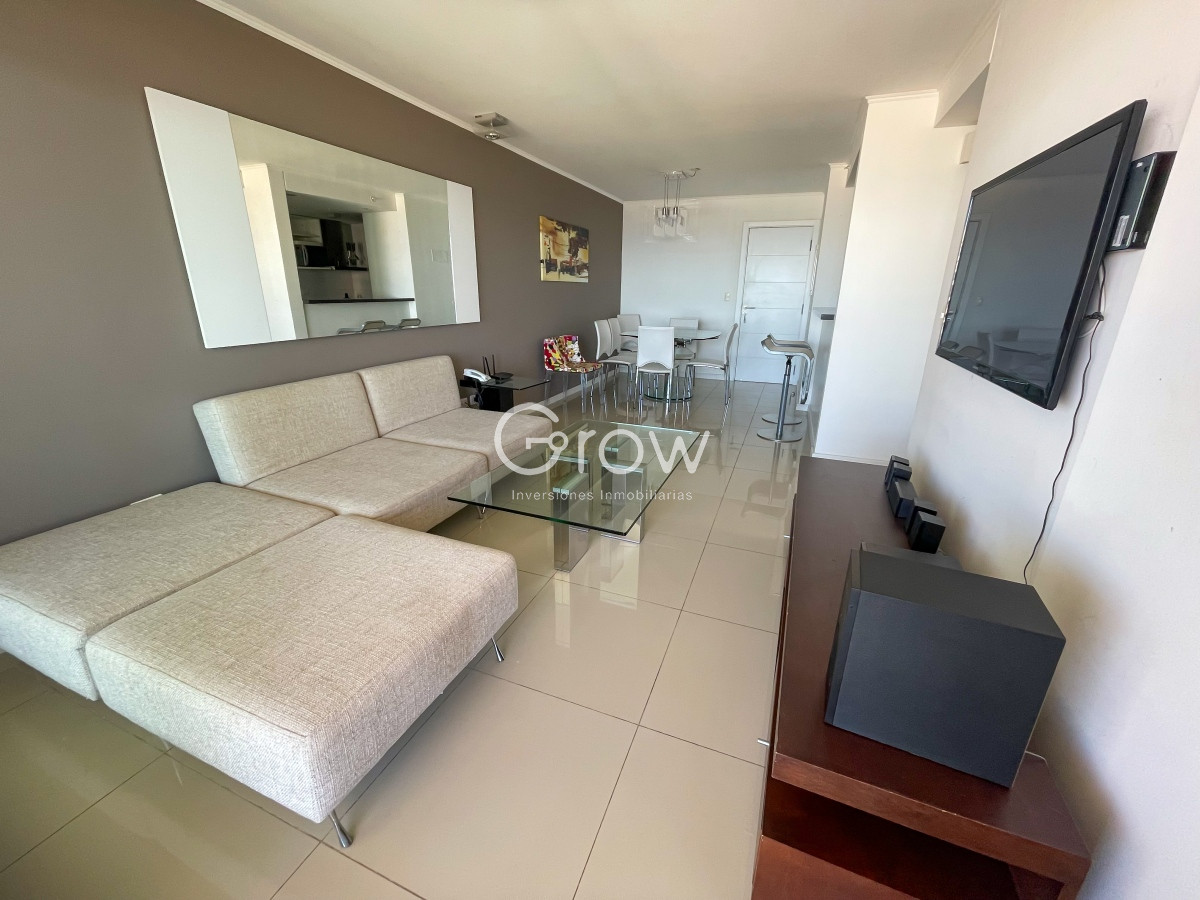 Apartamento ID.1438 - Piso alto con hermosa vista a Playa Brava!