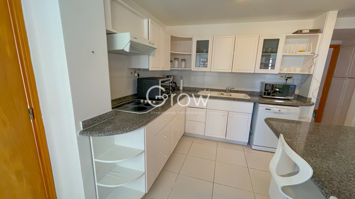 Apartamento ID.2285 - Exclusivo apartamento en Playa Brava!