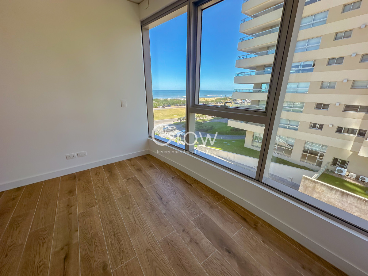 Apartamento ID.2348 - Apartamento en exclusiva Torre de Punta del Este!