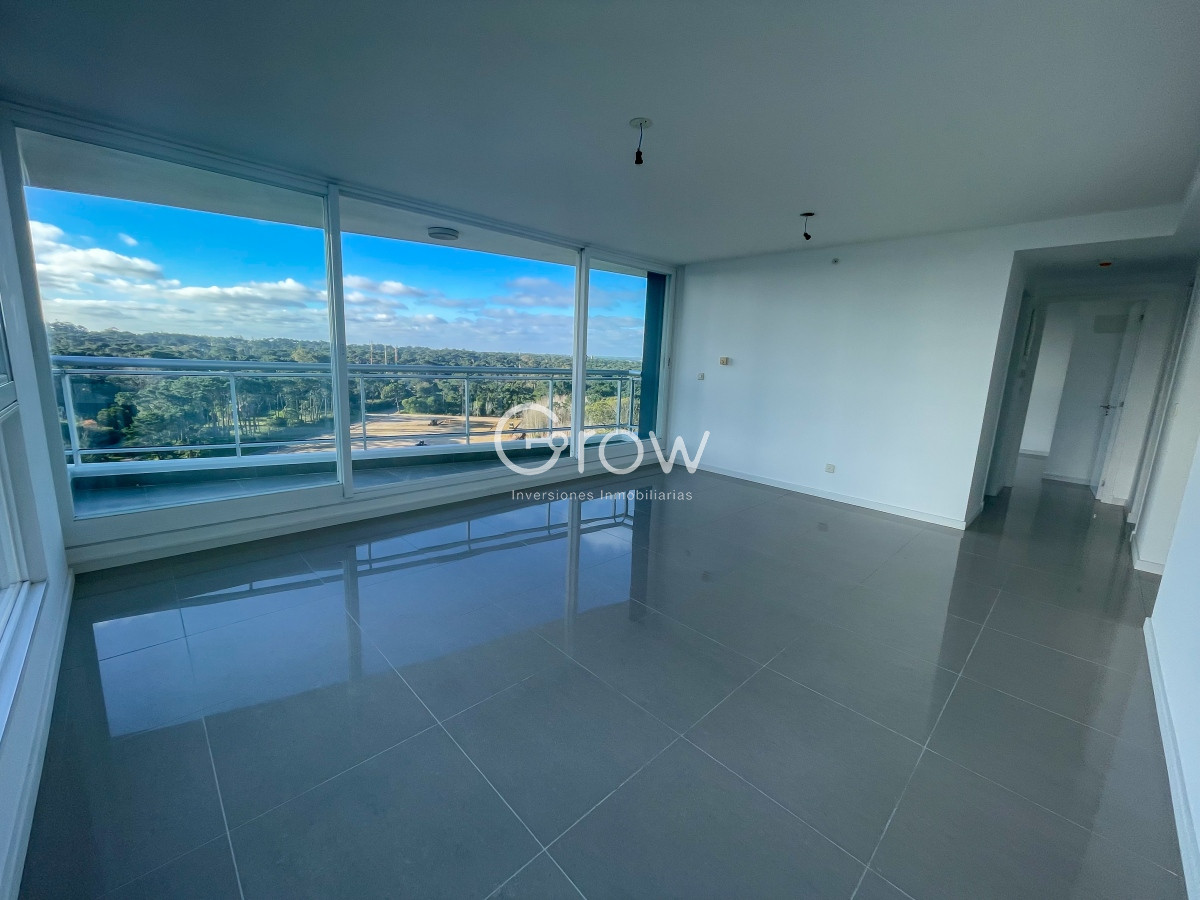 Apartamento ID.1833 - Piso alto en exclusiva Torre de Punta del Este.