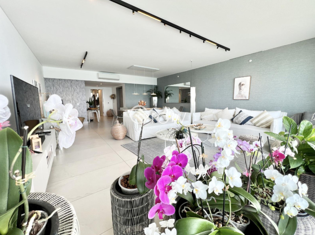 Apartamento ID.2244 - Exclusivo apartamento en primera linea de Playa Brava!