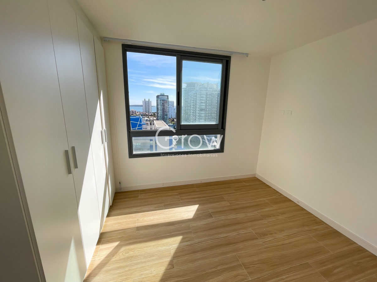 Apartamento ID.1735 - Apartamento a estrenar en piso alto, Playa Brava!
