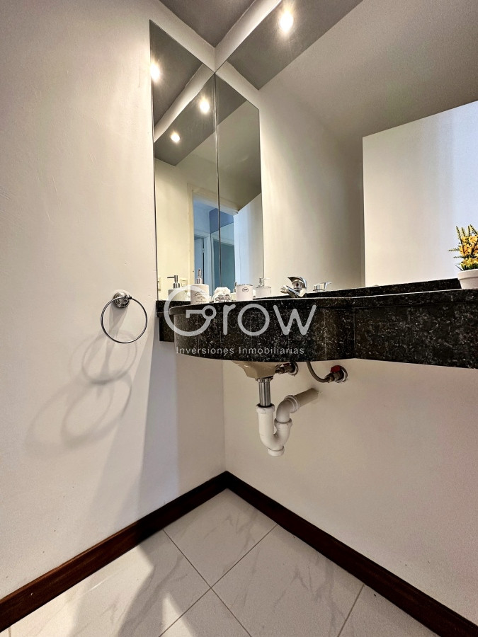 Apartamento ID.966 - PLaya Mansa frente al mar edificio Tauro