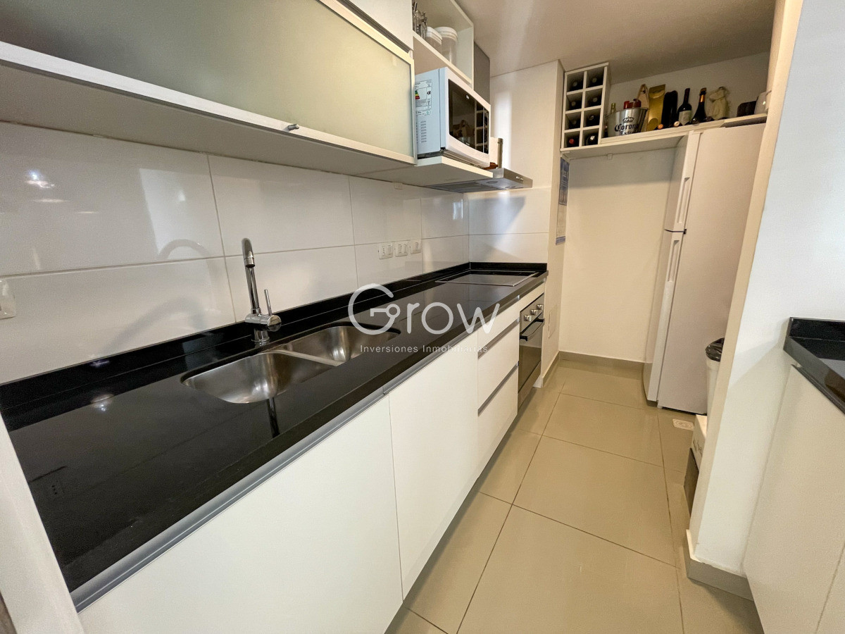 Apartamento ID.3186 - Piso alto con vistas panoramicas a la ciudad, el mar y el atardecer!