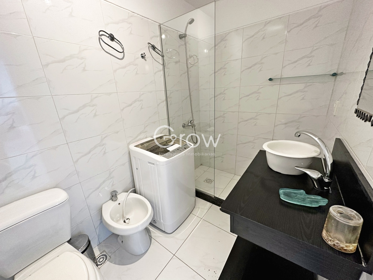 Apartamento ID.857 - Pent House en primera linea de Playa Mansa