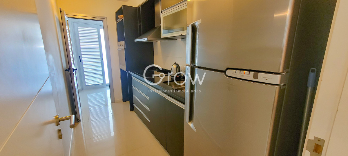 Apartamento ID.2651 - Piso alto frente al mar!