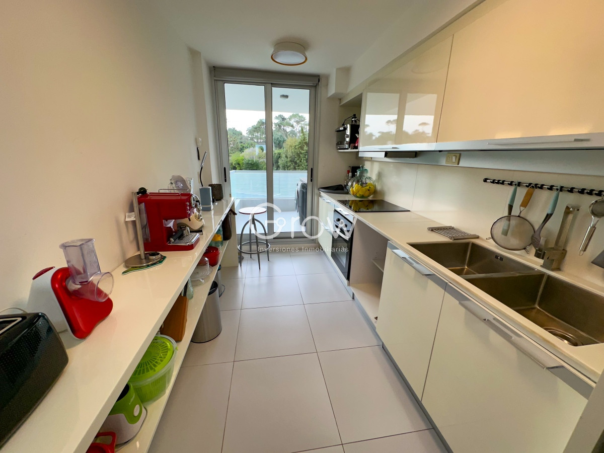 Apartamento ID.1795 - Exclusivo departamento en primera línea de Playa Mansa