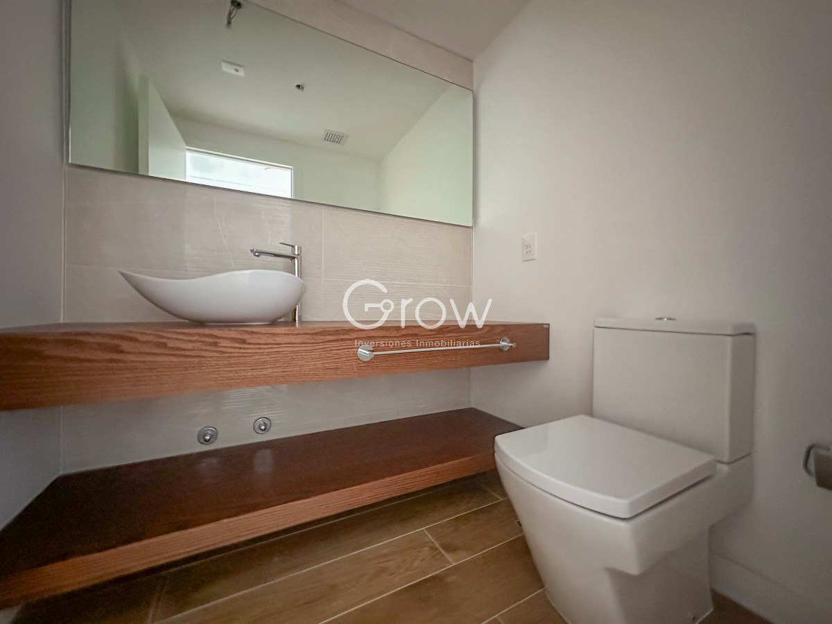 Apartamento ID.2348 - Apartamento en exclusiva Torre de Punta del Este!