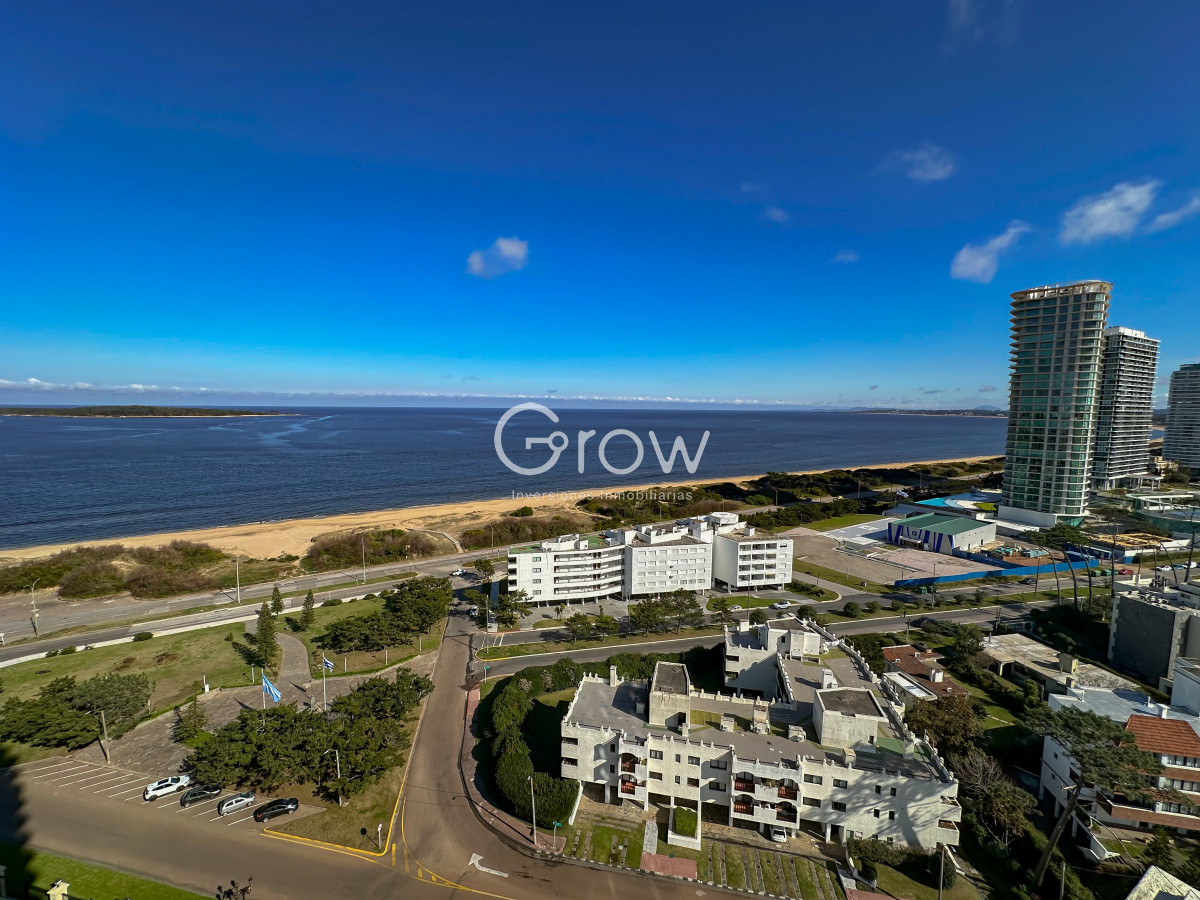 Apartamento ID.3017 - Exclusivo departamento en Torre de categoría en Playa Mansa!