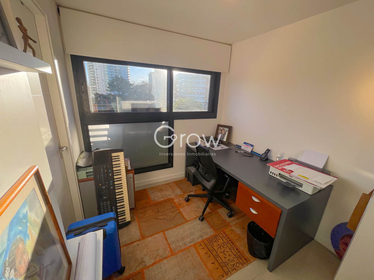 Apartamento ID.2544 -  One, Punta del Este! Exclusivo apartamento a pasos del mar.