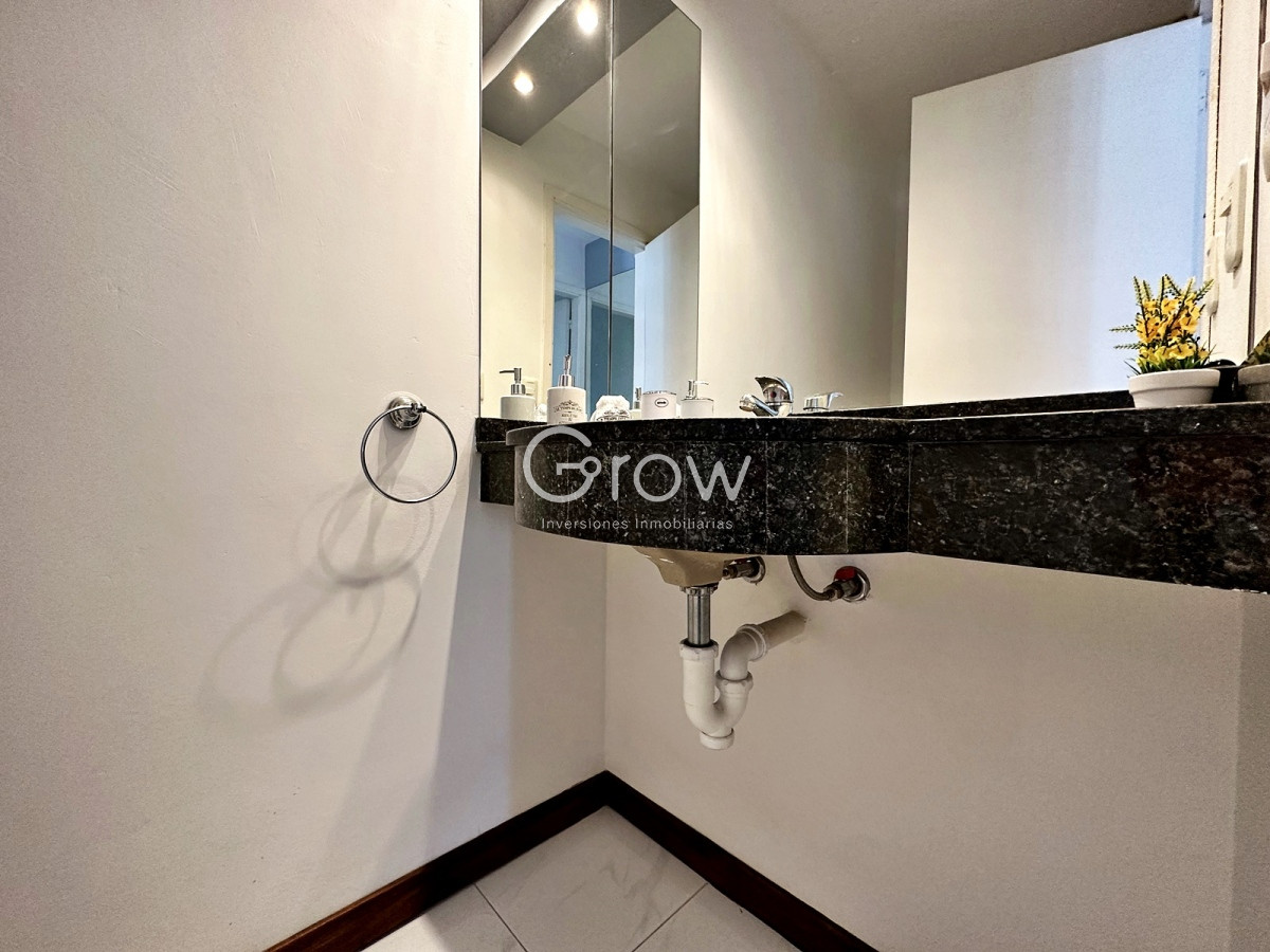 Apartamento ID.966 - PLaya Mansa frente al mar edificio Tauro