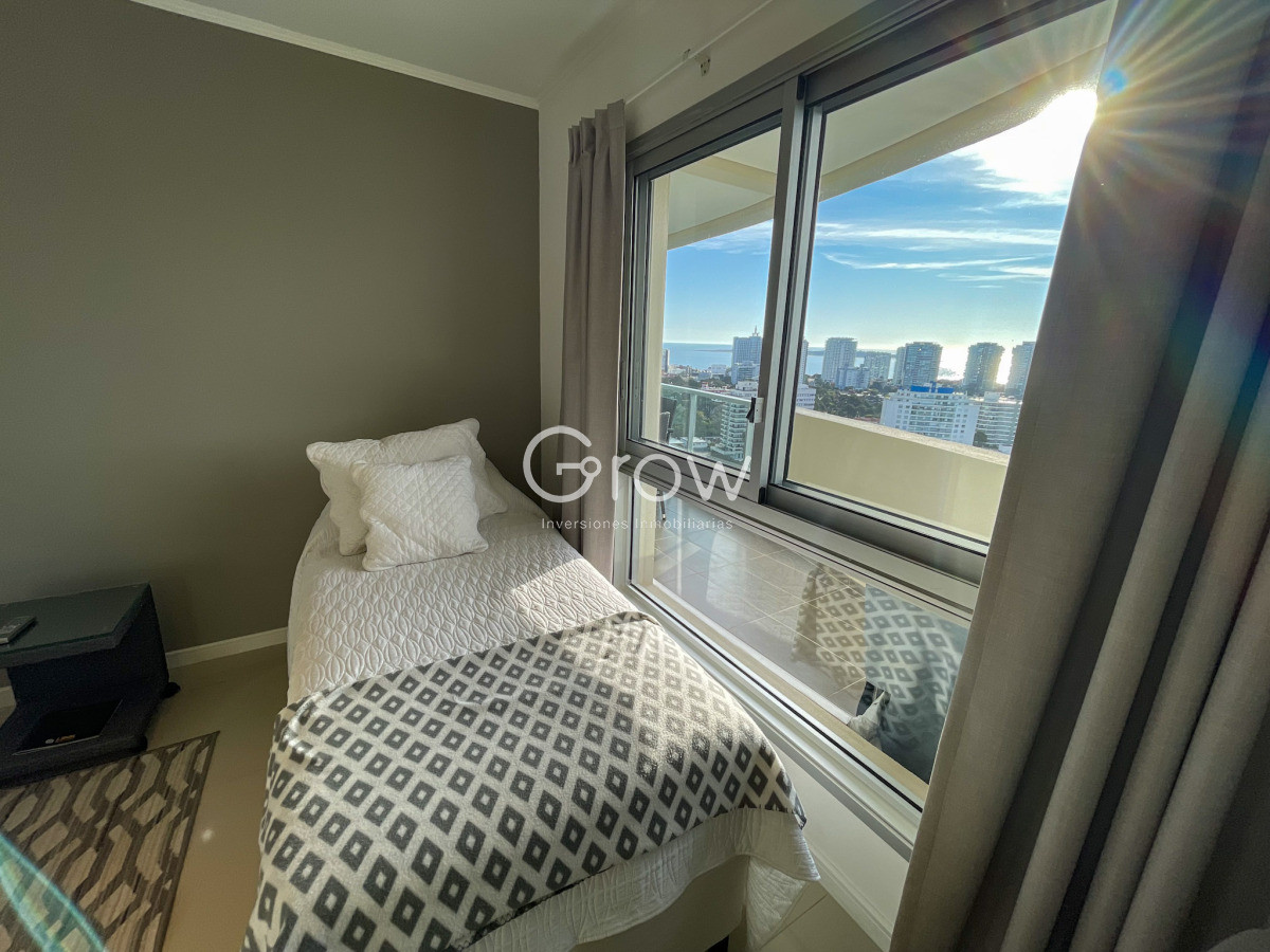 Apartamento ID.3186 - Piso alto con vistas panoramicas a la ciudad, el mar y el atardecer!