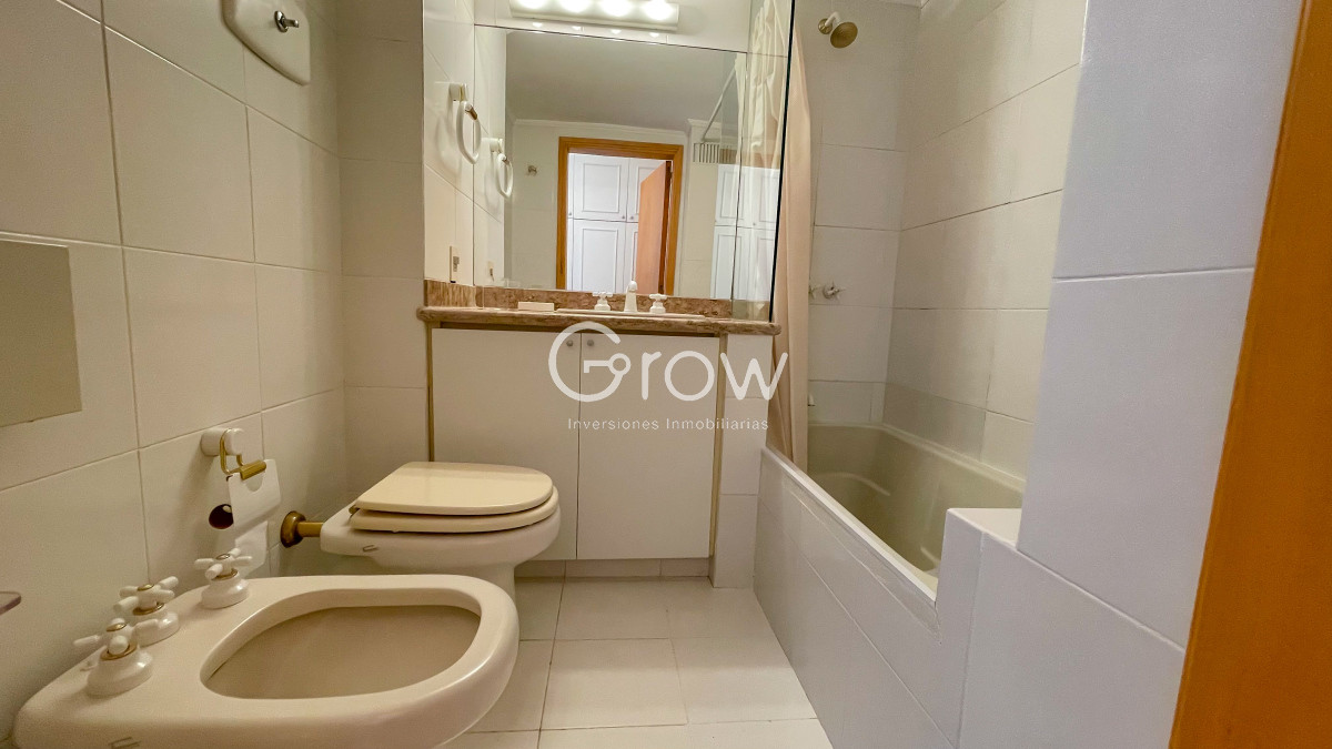 Apartamento ID.2285 - Exclusivo apartamento en Playa Brava!