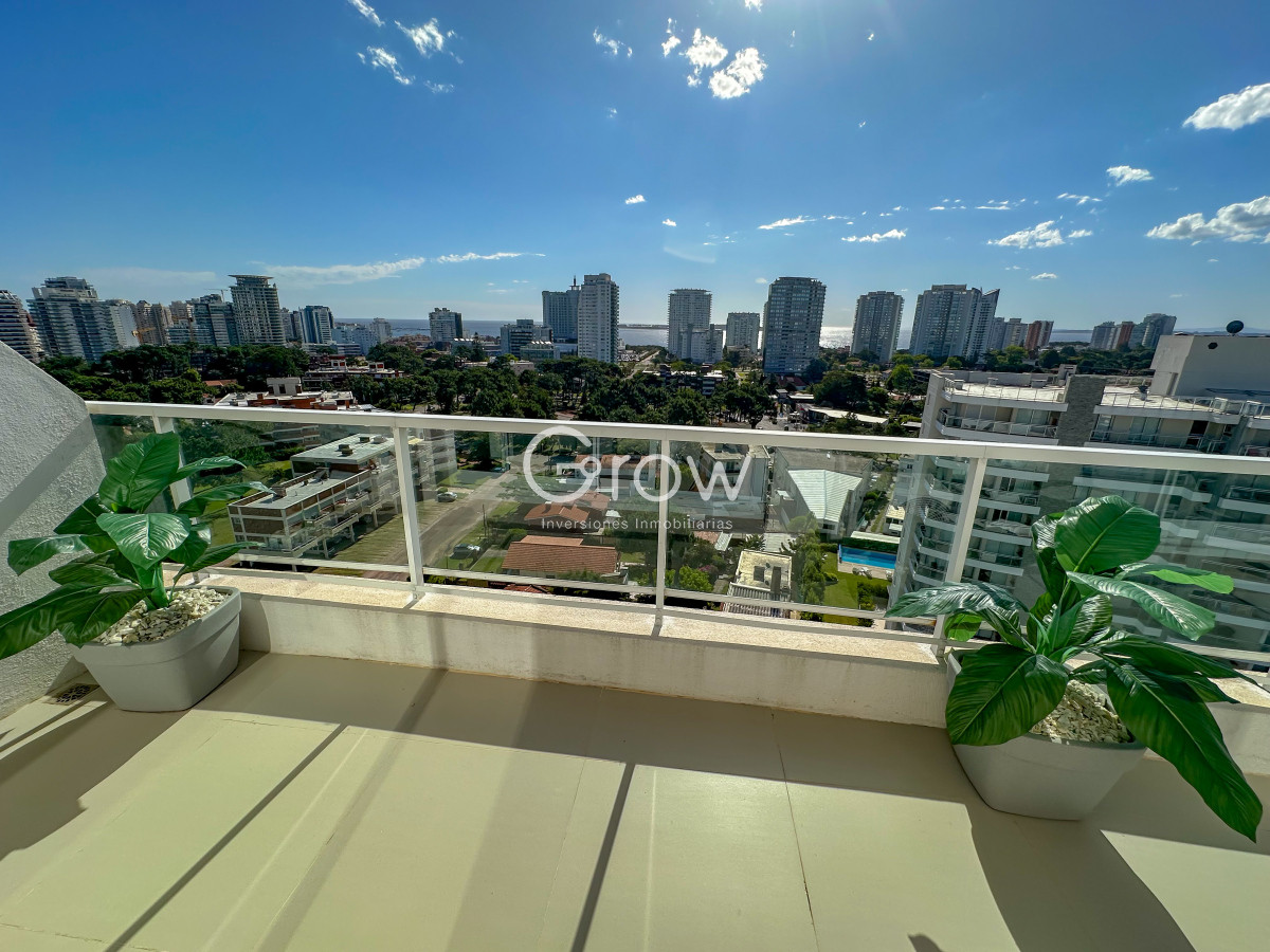 Apartamento ID.2271 - Exclusivo Penthouse con parrillero propio!!!