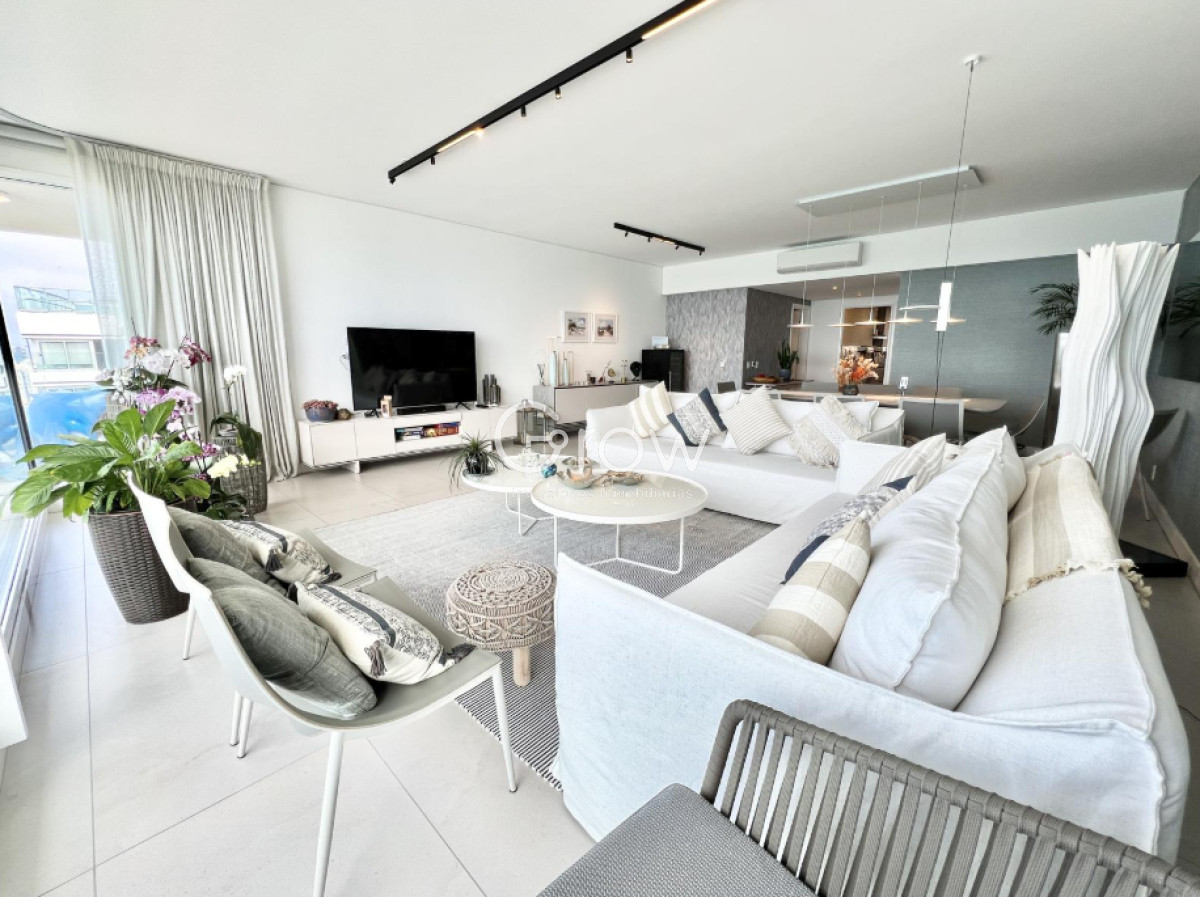 Apartamento ID.2244 - Exclusivo apartamento en primera linea de Playa Brava!