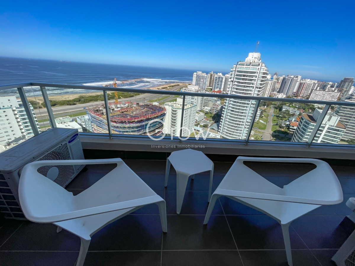 Apartamento ID.1438 - Piso alto con hermosa vista a Playa Brava!