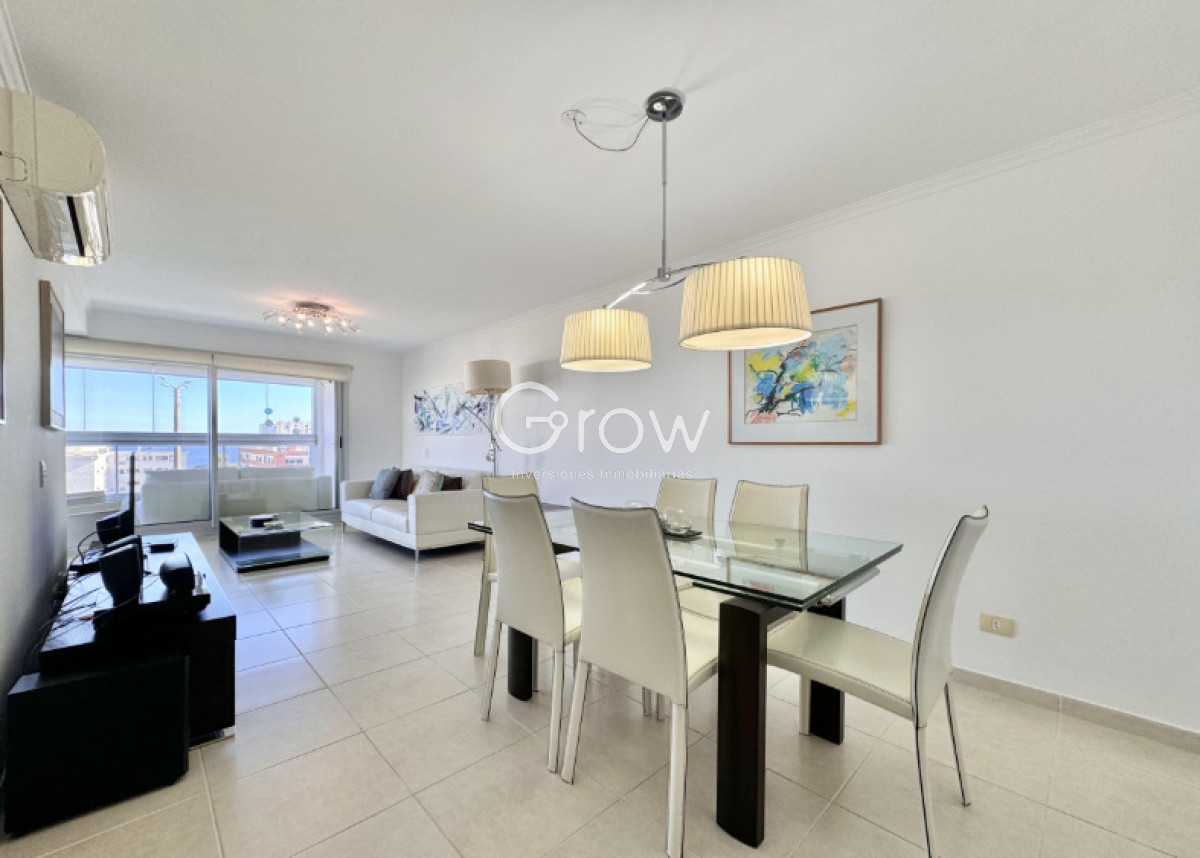 Apartamento ID.3248 - Con vistas a playa mansa y a metros del mar 