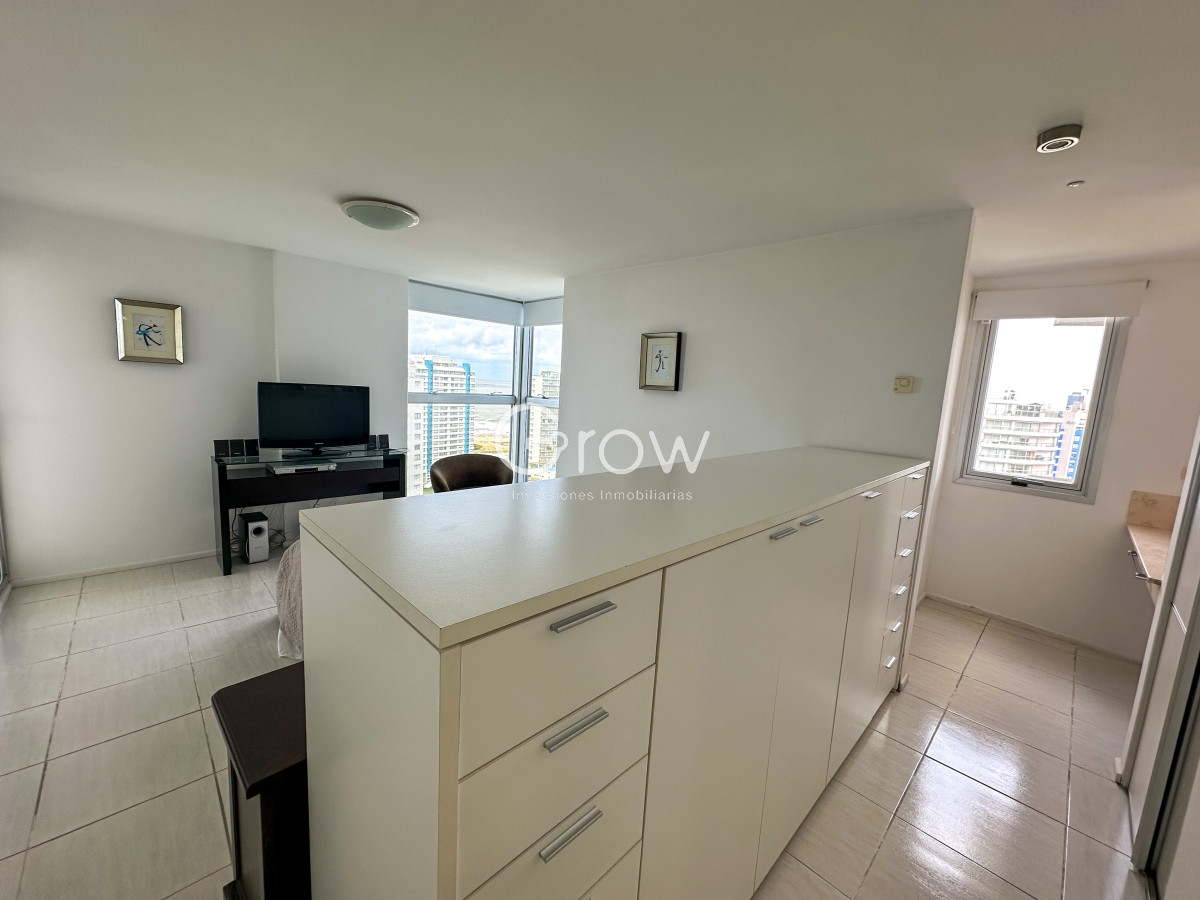 Apartamento ID.3114 - Amplitud y vistas al mar, lo que buscas en un departamento para dis