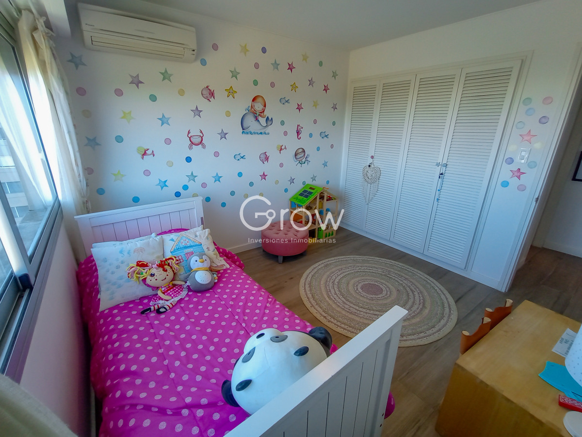 Apartamento ID.2436 - Exclusivo Penthouse duplex, cerca de todo, Av Roosevelt, Punta del Este!