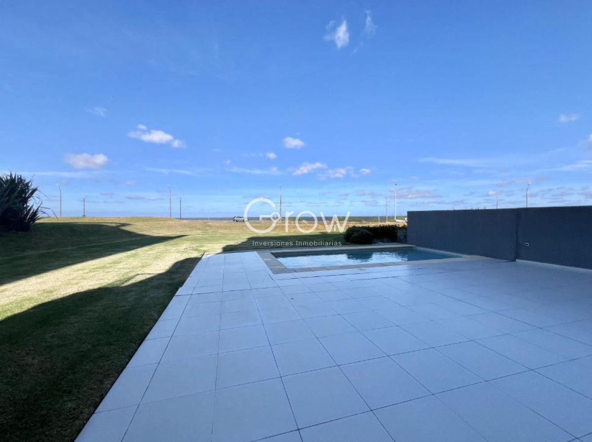 Apartamento ID.3688 - Edificio Tiburón Terrazas Océano - Planta baja con piscina propia a estrenar 