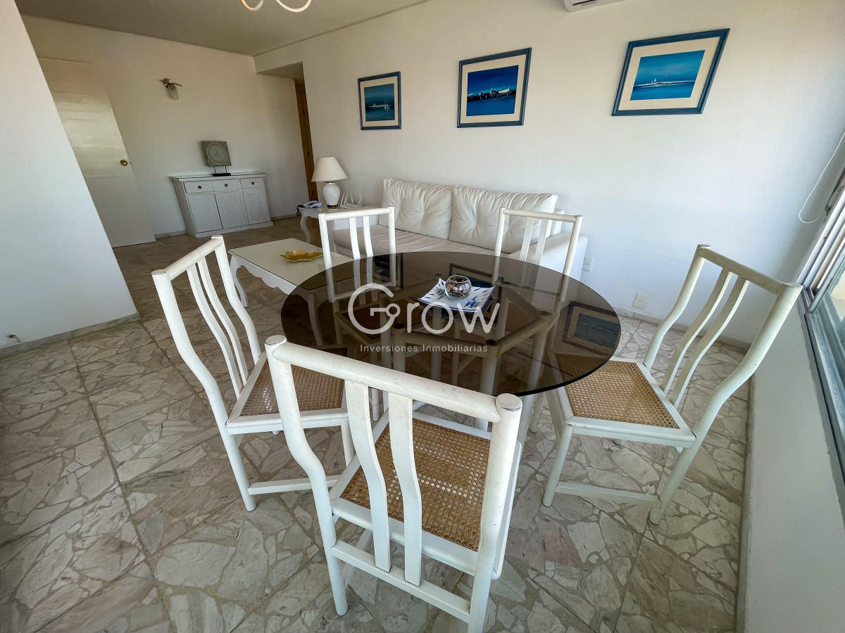 Apartamento ID.2042 - Piso alto en Península con vista a Playa Brava y Mansa!