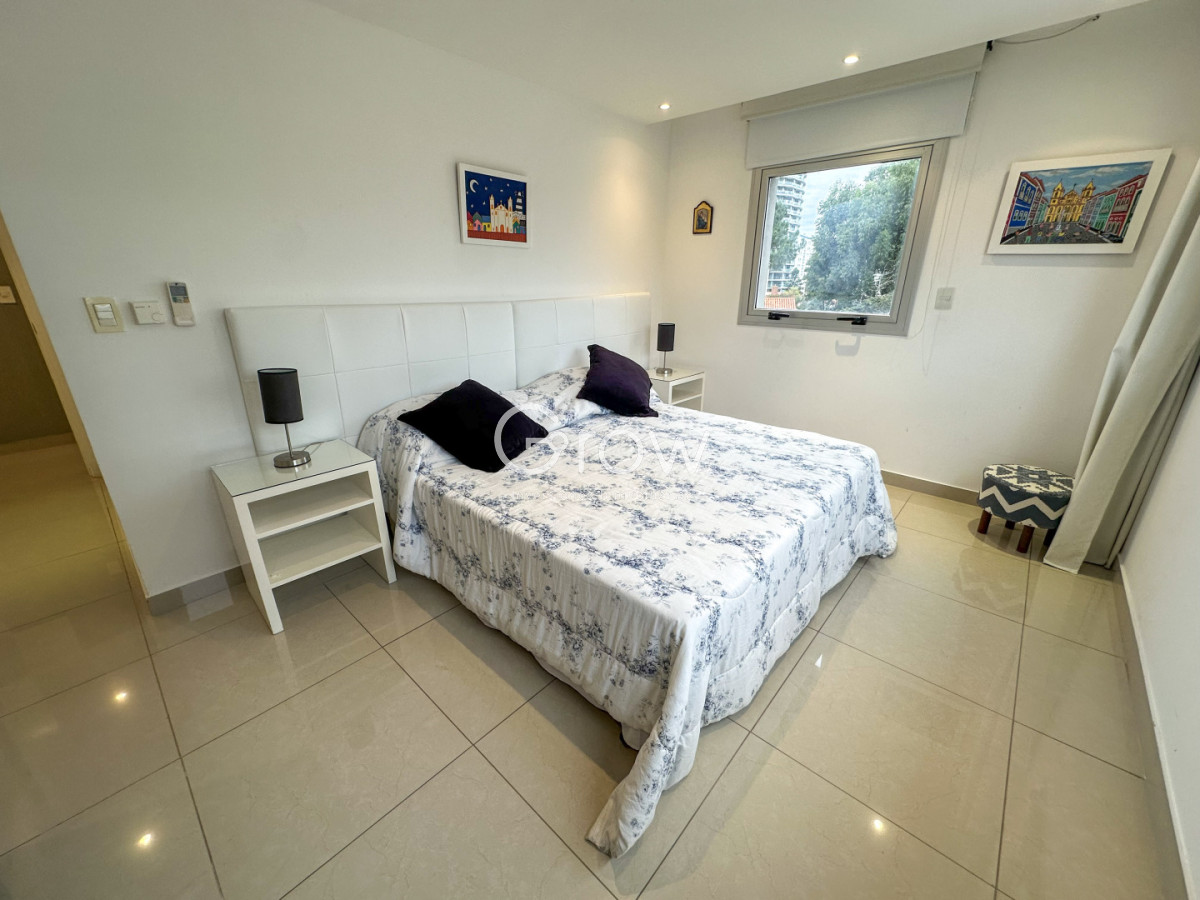 Apartamento ID.2175 - Excluso departamento semi piso en Playa Brava, Punta del Este!