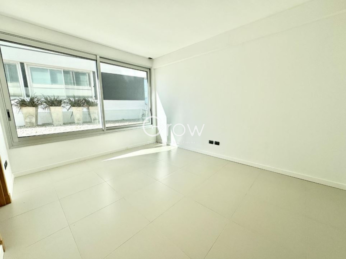 Apartamento ID.3688 - Edificio Tiburón Terrazas Océano - Planta baja con piscina propia a estrenar 