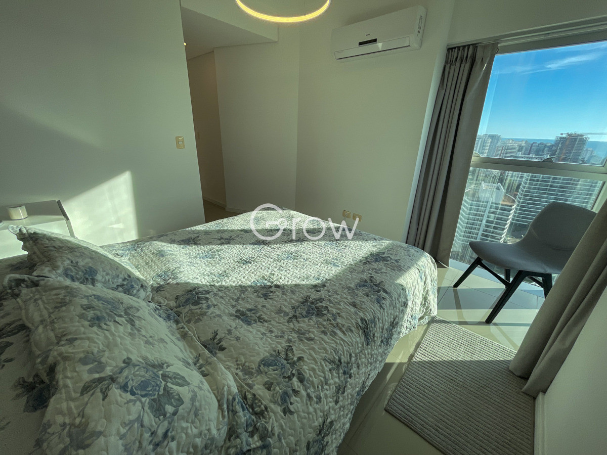 Apartamento ID.3186 - Piso alto con vistas panoramicas a la ciudad, el mar y el atardecer!