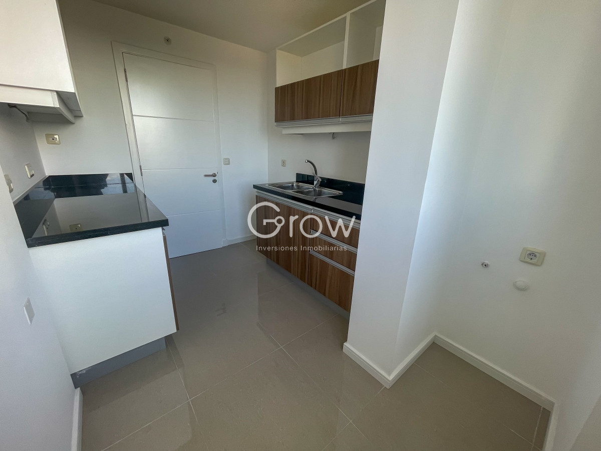 Apartamento ID.1833 - Piso alto en exclusiva Torre de Punta del Este.