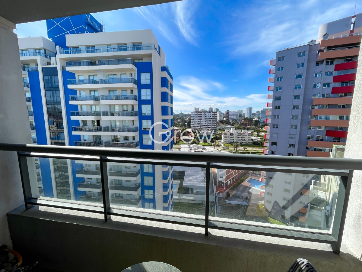 Apartamento ID.1735 - Apartamento a estrenar en piso alto, Playa Brava!