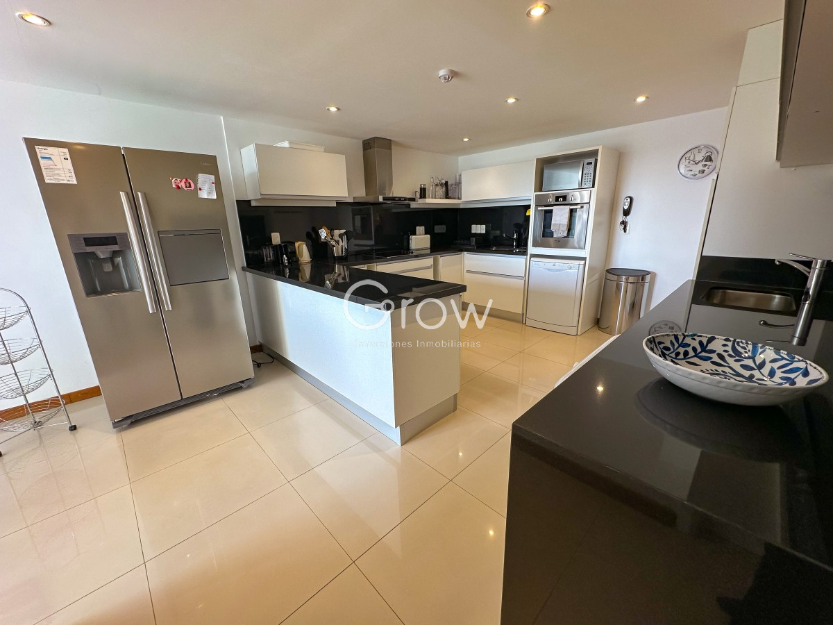 Apartamento ID.1664 - TIBURON III - categoría frente al mar 