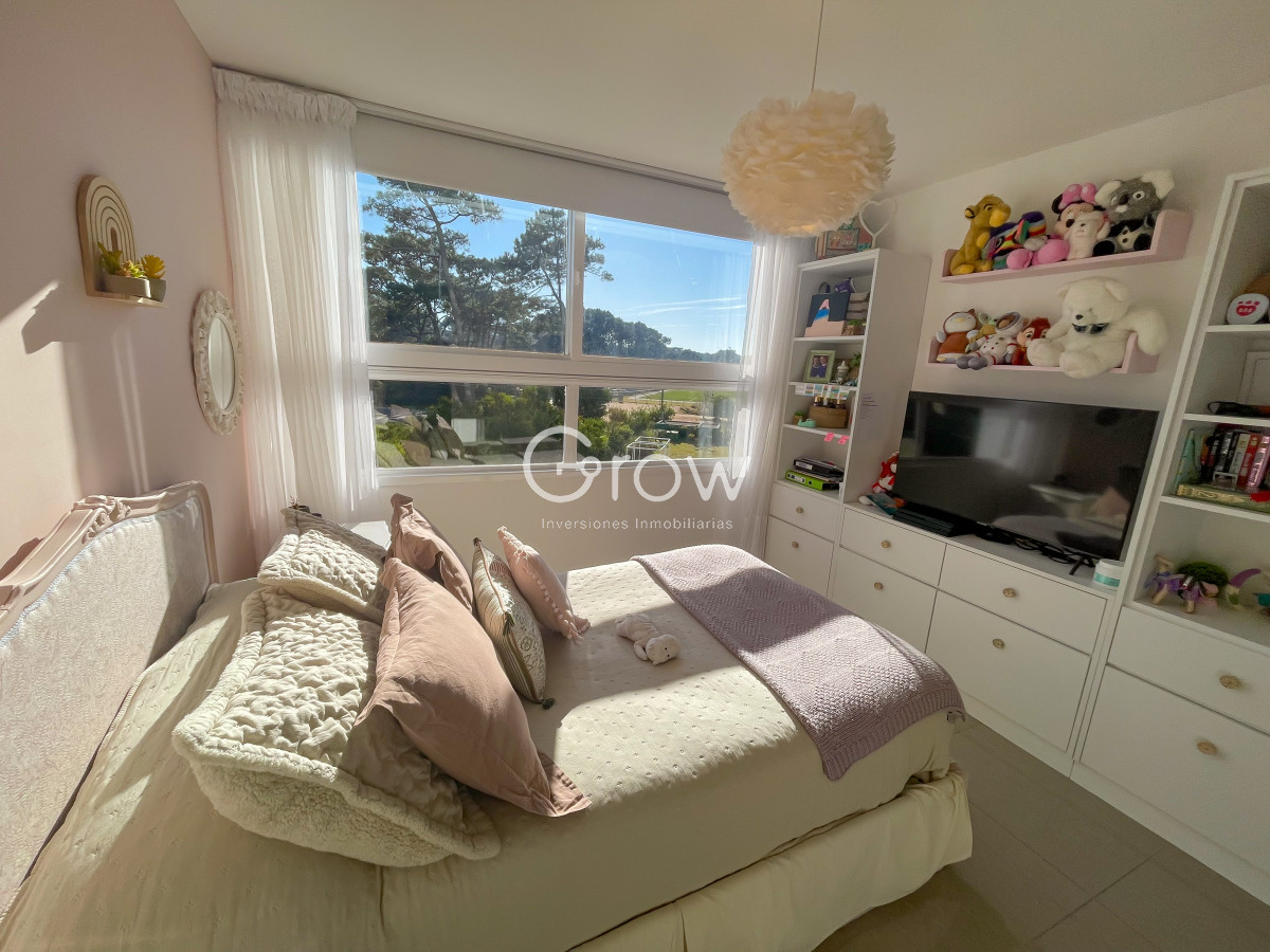 Apartamento ID.2544 -  One, Punta del Este! Exclusivo apartamento a pasos del mar.