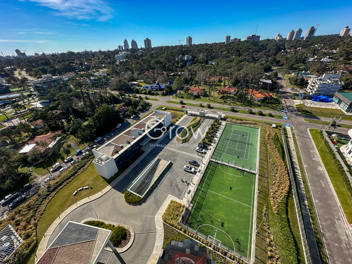 Apartamento ID.2327 - Venetian. Exclusivo apartamento frente al Mar en Playa Mansa!